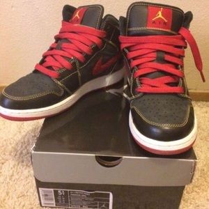 Jordan 1 Retro Phat Premier